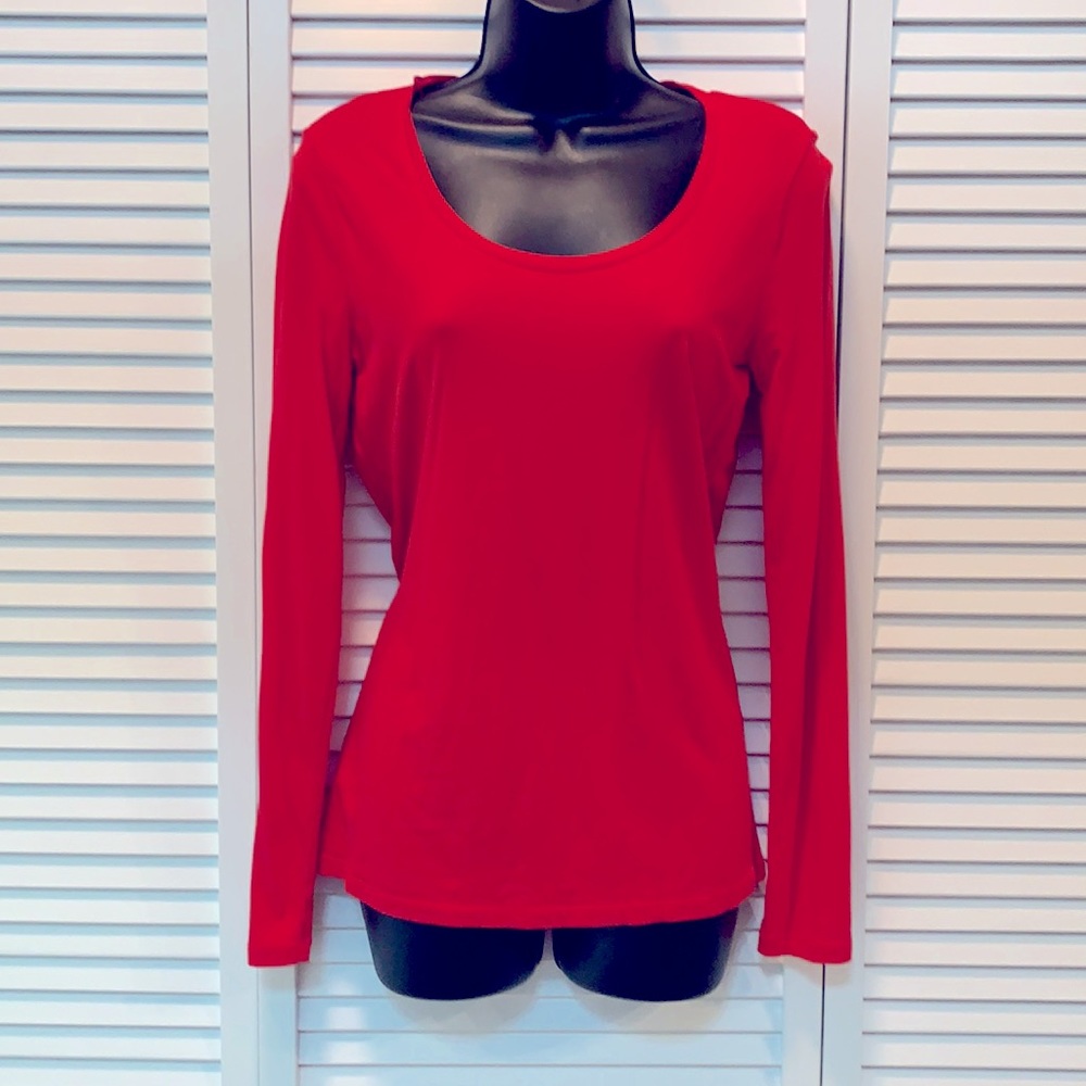 Ann Taylor long sleeve scoop neck tee M